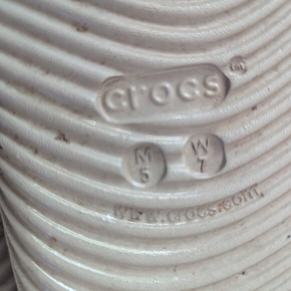 Crocs Mellow Recovery Clog Slip On Waterproof Mule Comfort Unisex - Picture 5 of 7